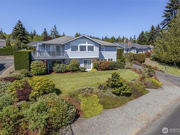2nd image of 662 Pioneer Drive