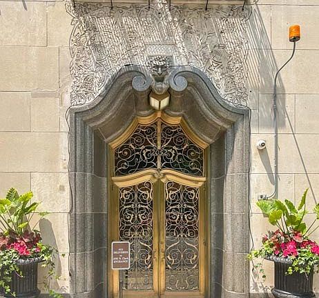 2nd image of 2000 N Lincoln Park W #1503