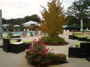 543 Quisset Ct, Warwick, RI 02886