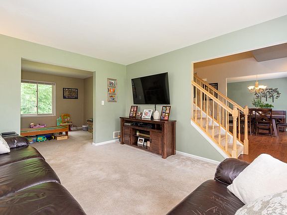 5th image of 6960 Bradley Dr
