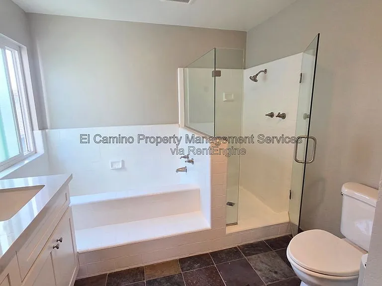 1728 Lake St — Photo 42