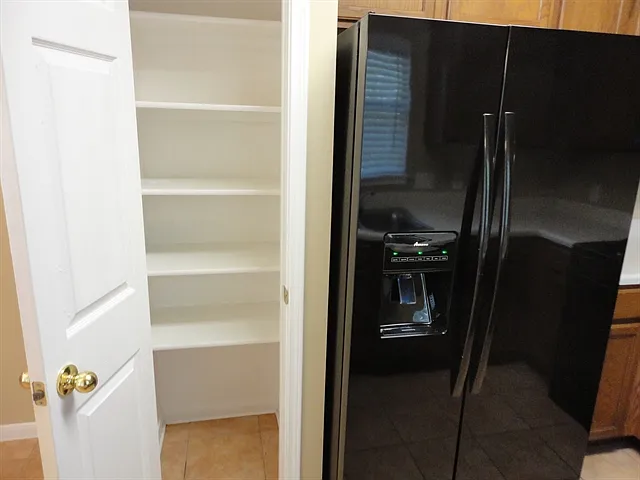 200 Bailey Loop — Photo 8