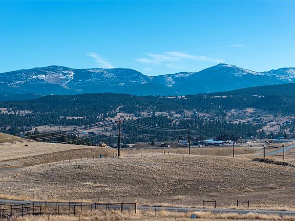 4th image of 9 Mansfield Loop