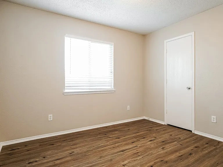 8413 Canvasback Ln — Photo 13