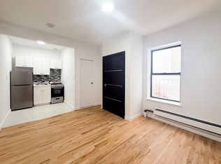226 E 14th St APT 5M, New York, NY