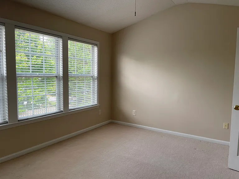 Bedroom #1