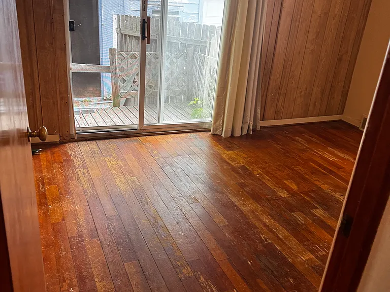 1409 Vermont St — Photo 11