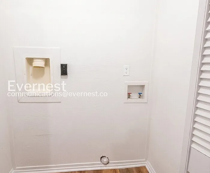 1216 Woodland Ave SW — Photo 14