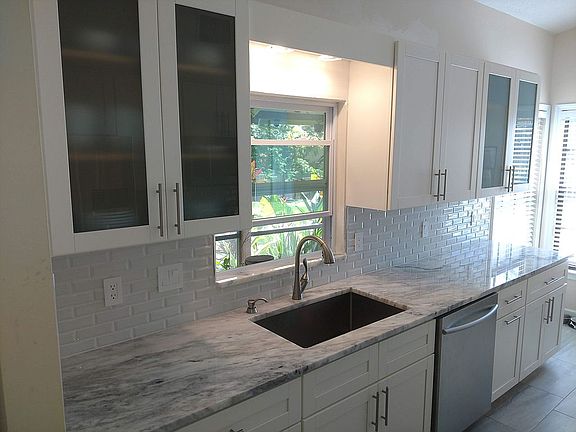2nd image of 7066 Villa Estelle Dr