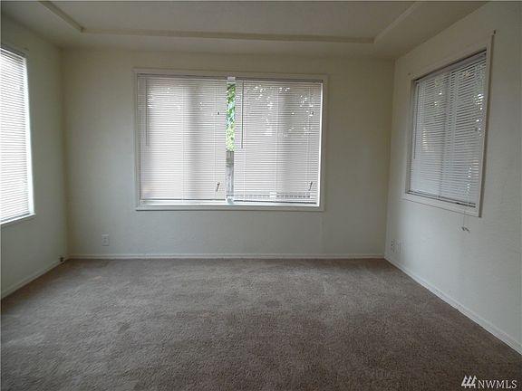 5th image of 715 108th St S