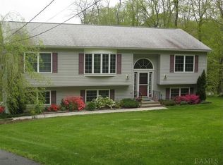 127 Overhill Rd, Stormville, NY 12582