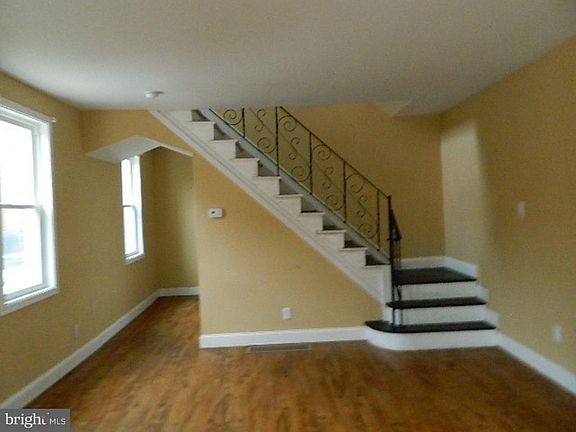 2nd image of 6710 N Carlisle St