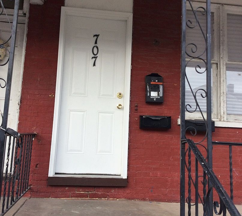 1st image of 707 E Prospect St #1