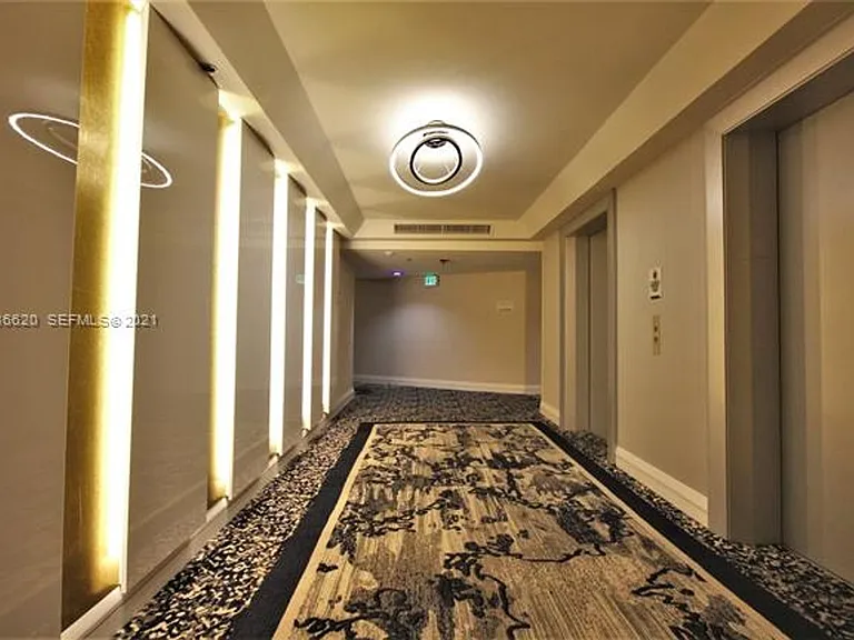5151 Collins Ave #1030 — Photo 37