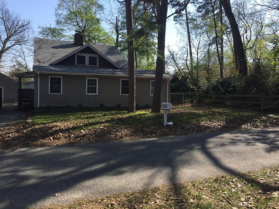1st image of 127 Truro St