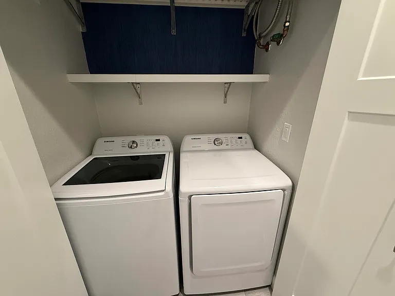 809 Miramar Dr — Photo 12