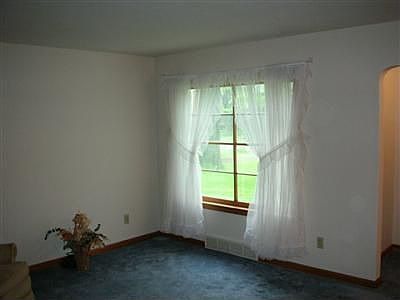 4th image of 24819 Florence Ave