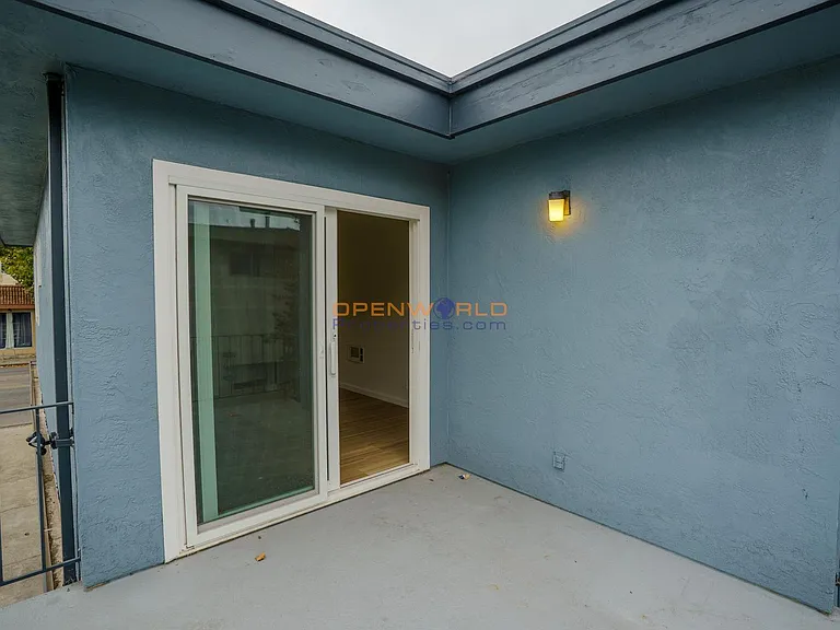 414 Bancroft Ave — Photo 7