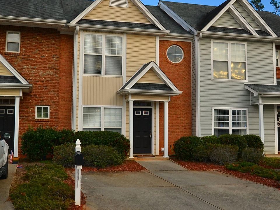 1st image of 79 Pearl Chambers Dr