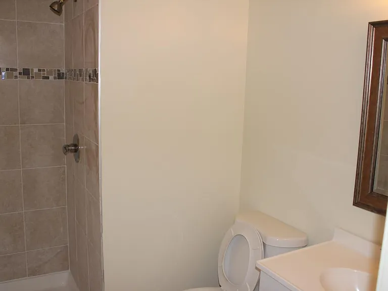 10 Crystal Rock Ct — Photo 12