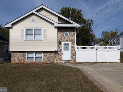 27 E 3rd Ave, Runnemede, NJ, 08078