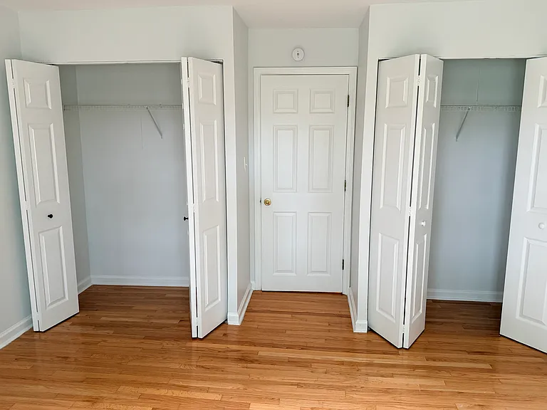 1509 N Windsor Dr #204 — Photo 8