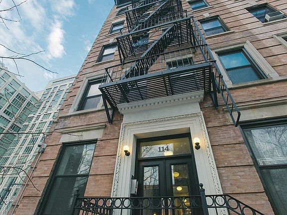 3rd image of 114 E 98th St APT 3E