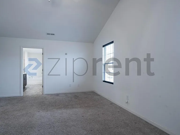 22693 Joselyn Green Dr — Photo 15