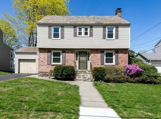 6 Zenith Dr, Worcester, MA 01602