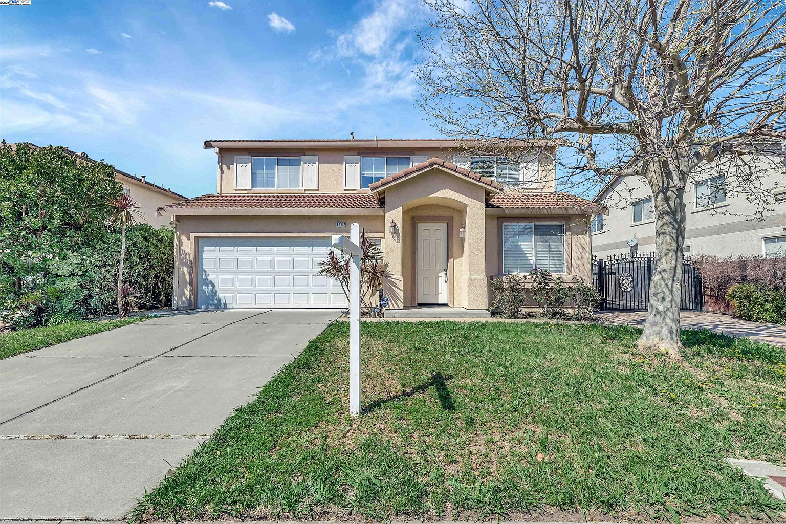1257 Potrero Cir photo 1