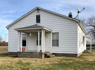 2834 S Park Ave, Energy, IL 62933