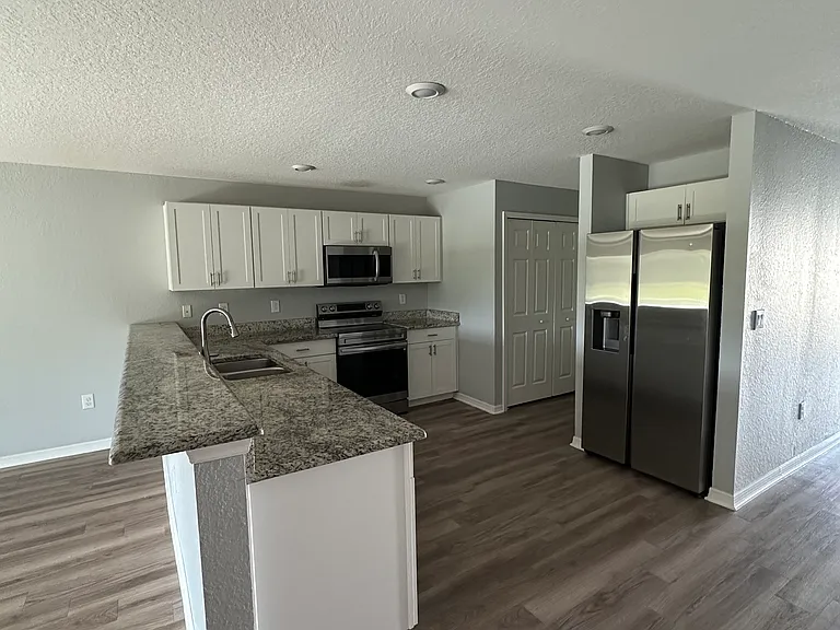 2920 Fieldwood Cir — Photo 6