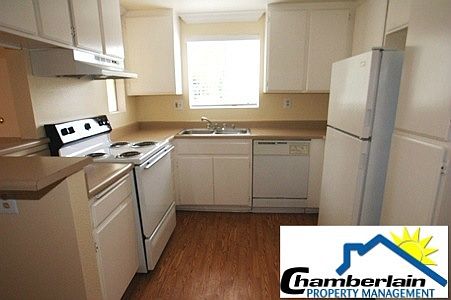 1st image of 206 Woodland Pkwy Unit 123