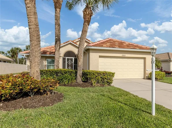 1311 Berkshire Ct, Venice, FL 34292