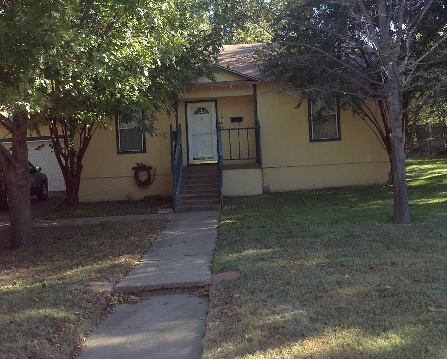1st image of 1704 Glenwick Dr