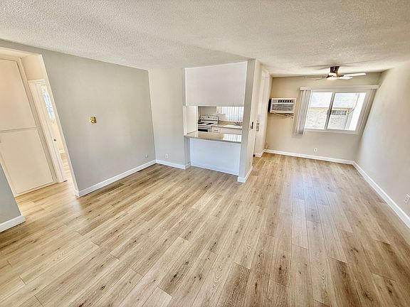 4th image of 11018 Aqua Vista St APT 12