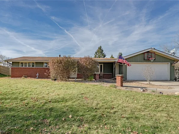 9561 Ellen Dr, Streetsboro, OH 44241