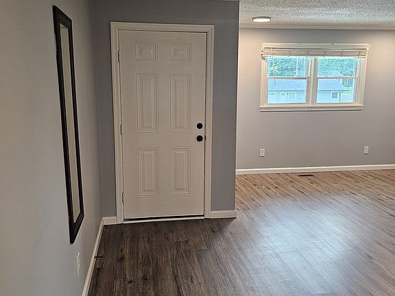 4th image of 313325 Willow Run Dr #3
