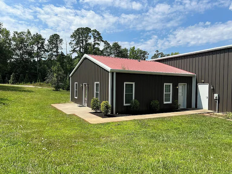 1 bed, 1000 sqft, $1,800 — Photo 2