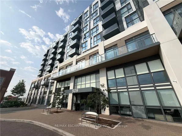 509 Dundas St W, Oakville, ON
