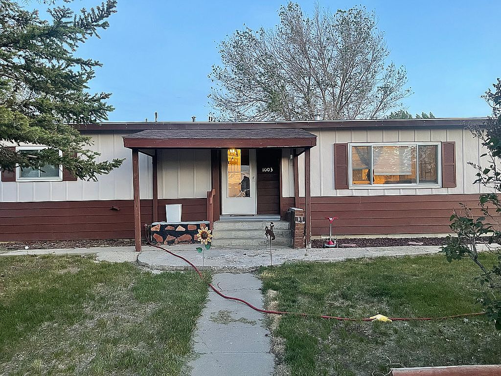 1003 Jefferson Ave, Sinclair, WY 82334 Zillow