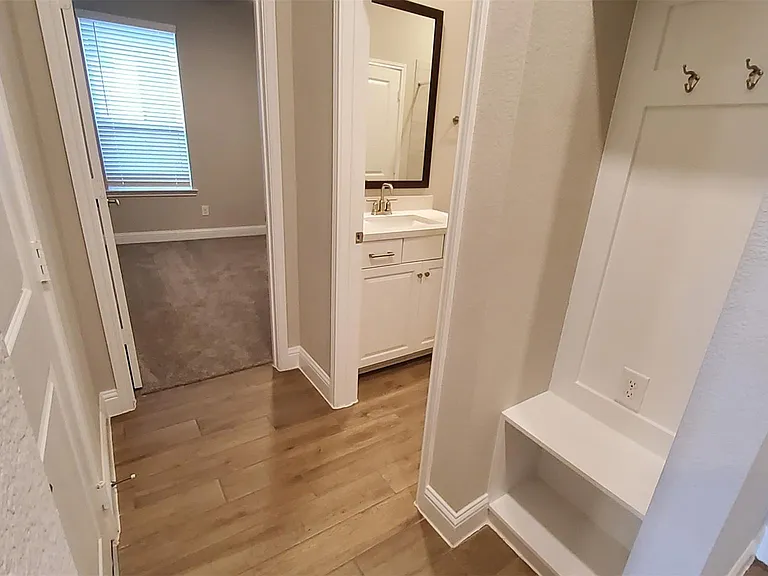 2106 Grapewood Ln — Photo 12