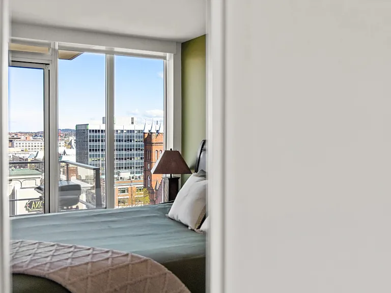 707 Courtney St #1403 — Photo 9