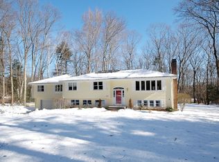 327 Springs Rd, Bedford, MA 01730