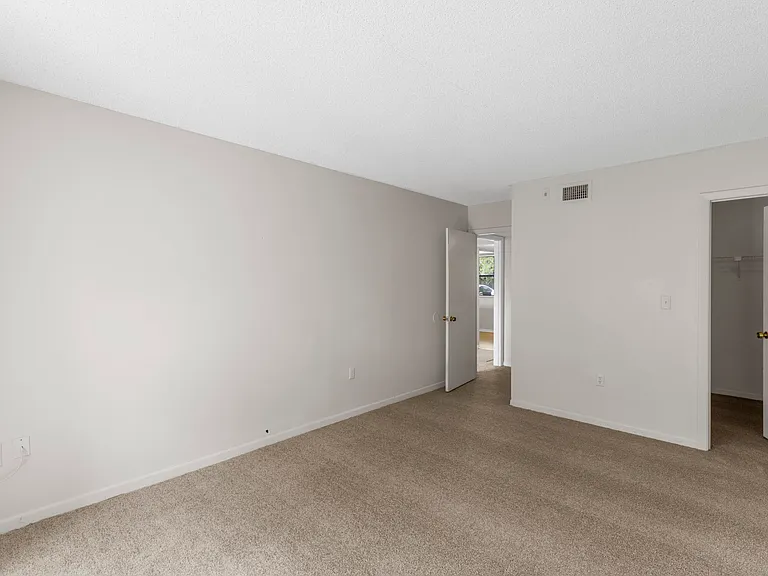 5200 NW 31st Ave #143 — Photo 19