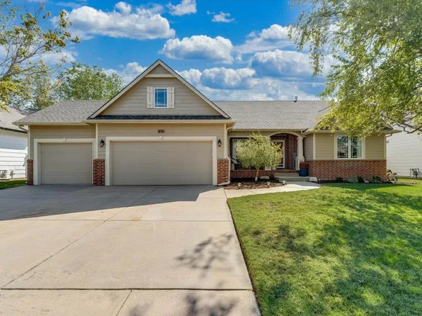 13612 W Highland Springs Ct, Wichita, KS 67235