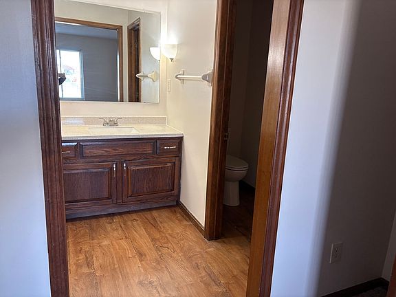 5th image of 7321 Onyx Way APT A