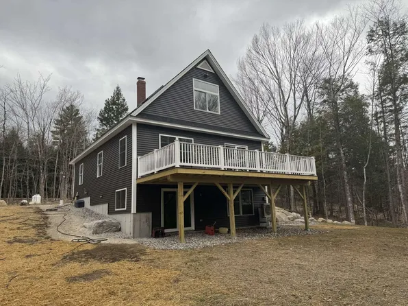 435 Hancock Pond Road, Sebago, ME 04029