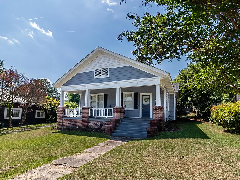 1117 Cobb St — Photo 2