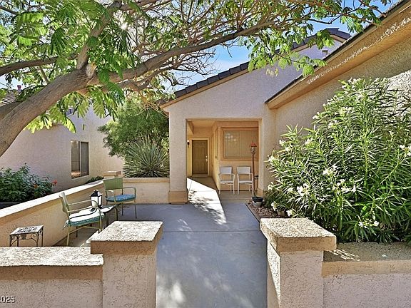 3rd image of 503 Elkhurst Pl